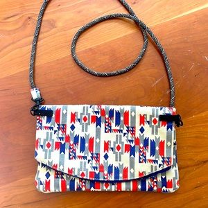 KAVU slingaling women’s purse